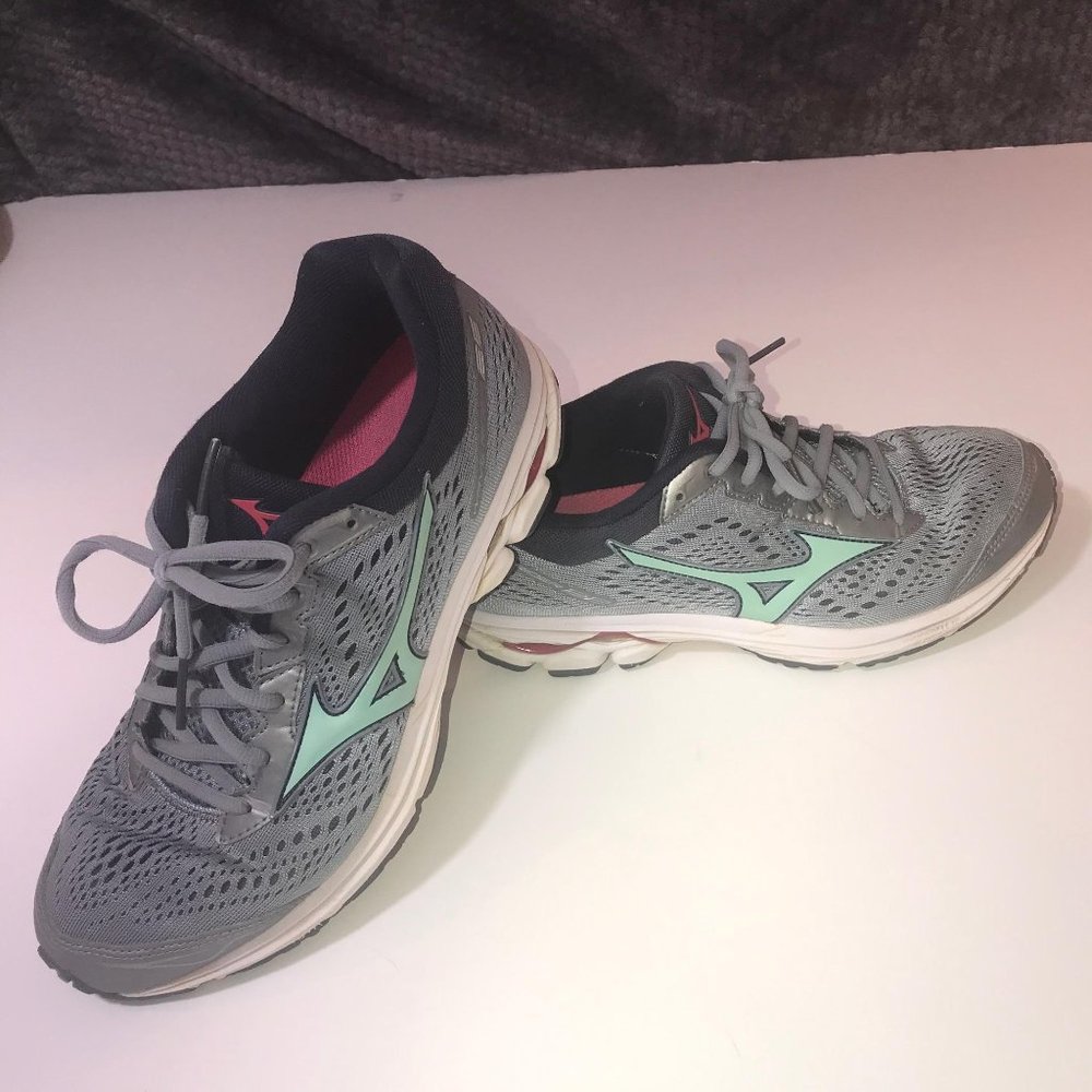 Women’s‎ Mizuno Wave Rider 22 Shoes